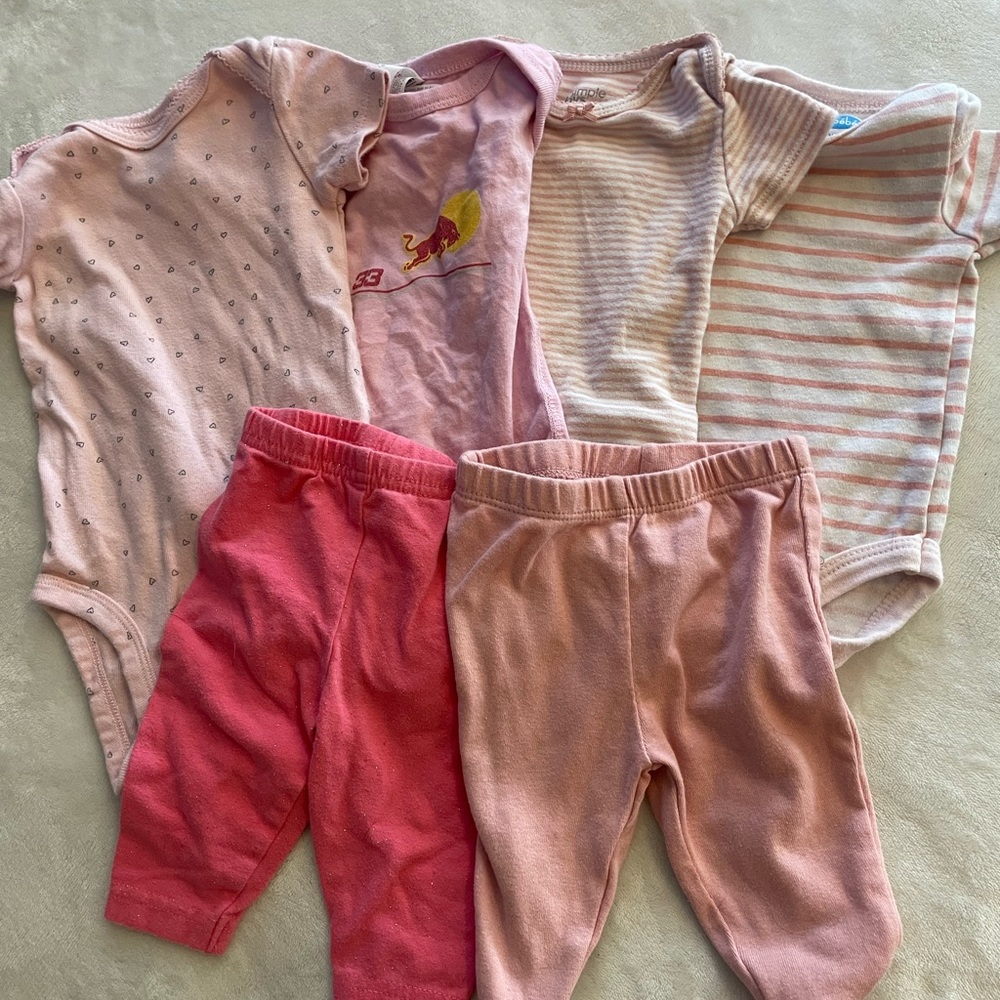 Baby girl clothes 3-6 M